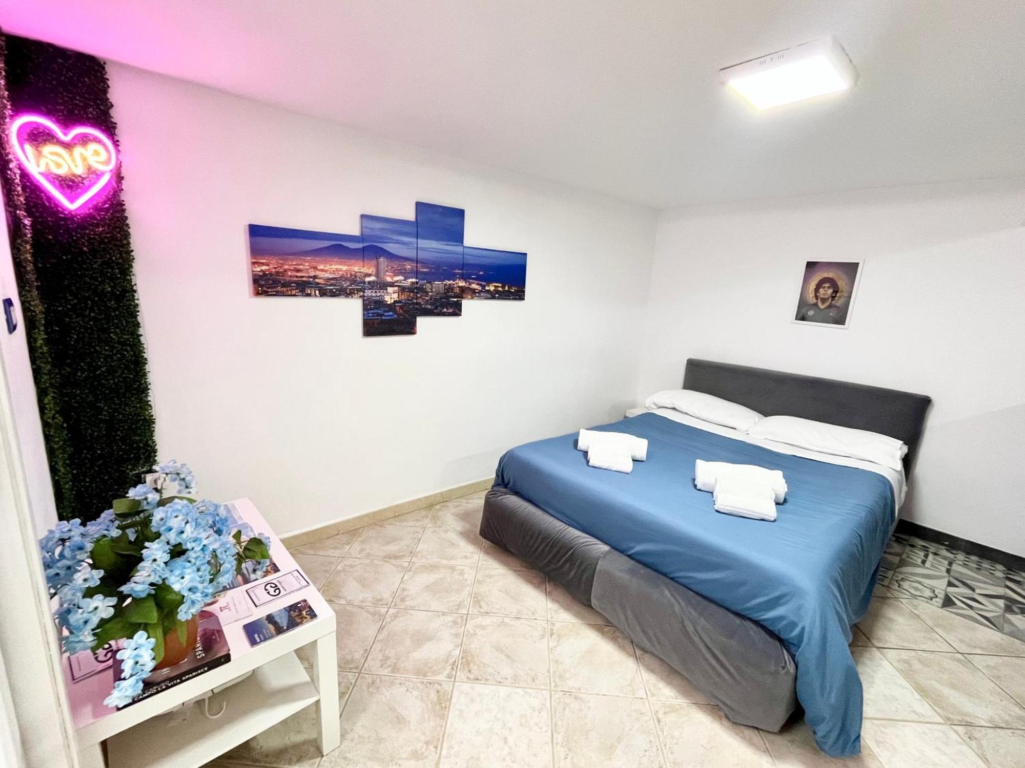 Oikos Guest House 나폴리 외부 사진