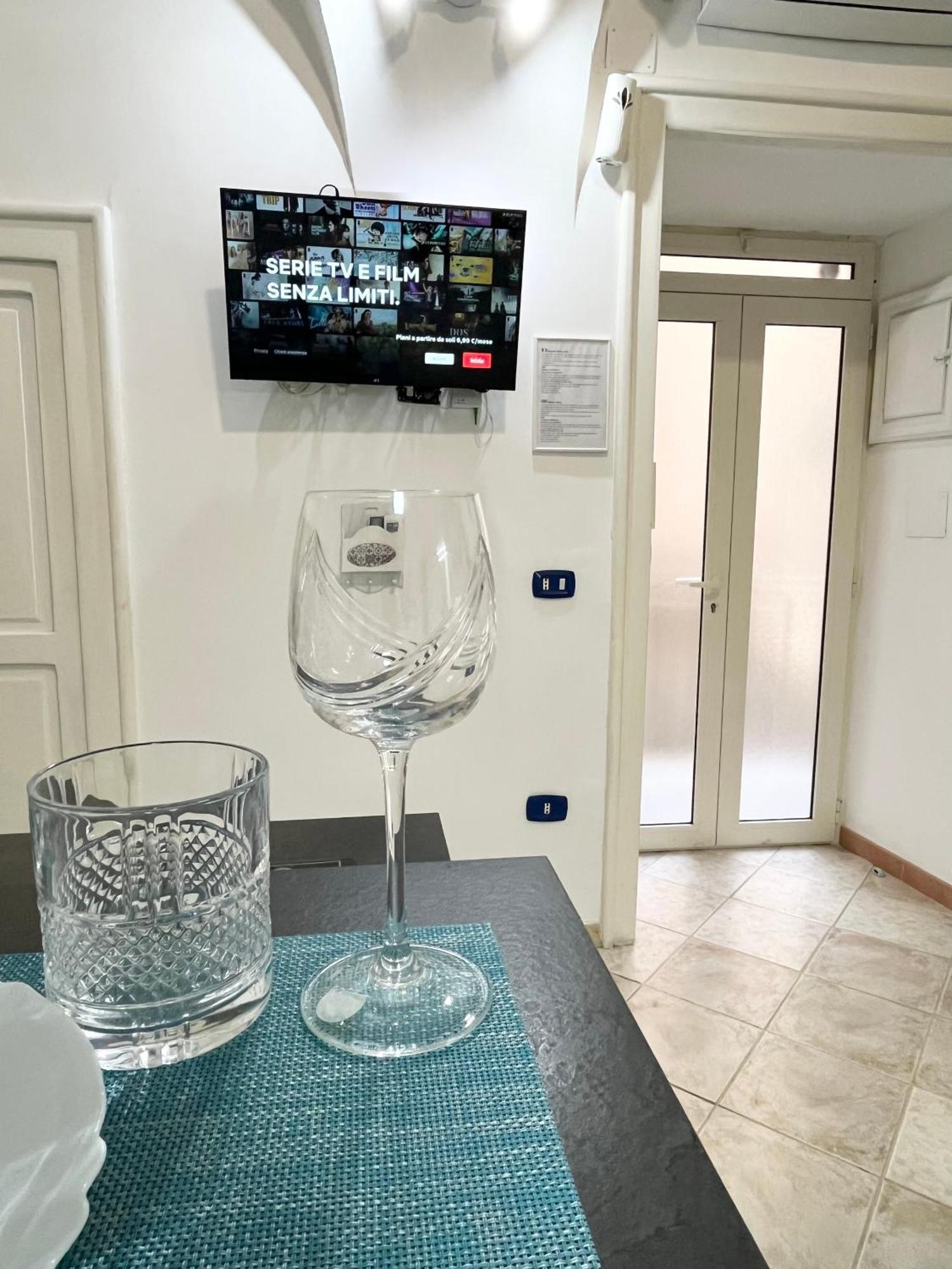 Oikos Guest House 나폴리 외부 사진